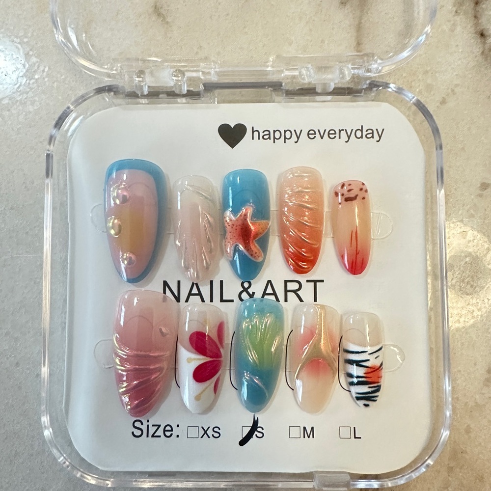 Colorful Press on Nail Art Set with Starfish Design